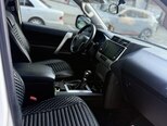 Toyota Land Cruiser Prado-13