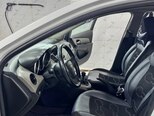 Chevrolet Cruze-9
