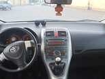Toyota Auris-15