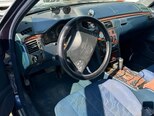Mercedes E 200-2