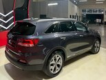 Kia Sorento-7