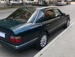 Mercedes 220 E-7