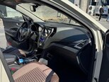 Hyundai Santa Fe-5