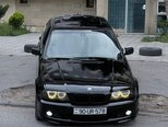 BMW 320-1