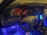 BMW 320-8