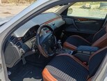 Mercedes E 240-11