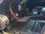 Volkswagen Touareg-2