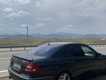 Mercedes E 320-2