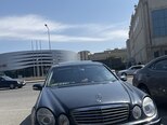 Mercedes E 320-11
