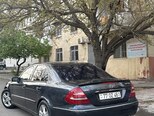 Mercedes E 320-9