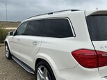 Mercedes GL 550 4MATIC-6