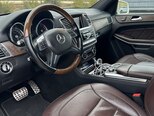 Mercedes GL 550 4MATIC-7
