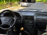 GAZ 3102 "Volga"-13