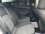 Kia Cerato-9