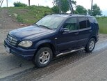 Mercedes ML 320-8