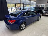 Chevrolet Cruze-11