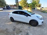 Kia Rio-3