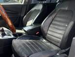 Volkswagen Passat-11