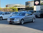 Mercedes E 220-17