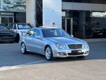 Mercedes E 220-21