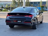Hyundai Elantra-4