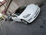 Tesla Model 3-6
