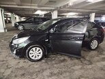 Hyundai Accent-10