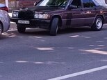 Mercedes 190-2