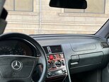 Mercedes C 220-9