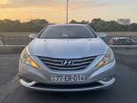 Hyundai Sonata-2