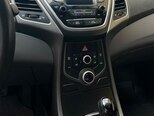 Hyundai Elantra-6