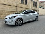 Hyundai Elantra-4