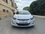 Hyundai Elantra-1