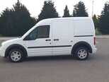 Ford Transit Connect-8