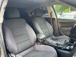 Chevrolet Cruze-10