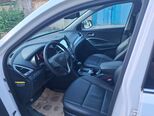 Hyundai Santa Fe-12
