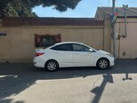 Hyundai Accent-3
