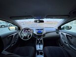 Hyundai Elantra-6