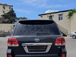 Toyota Land Cruiser-2