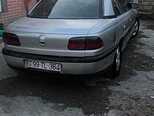 Opel Omega-8