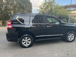 Toyota Land Cruiser Prado-8