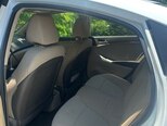 Hyundai Accent-10