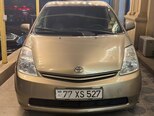 Toyota Prius-1