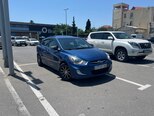 Hyundai Accent-1