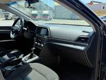 Hyundai Elantra-12