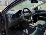 Hyundai Elantra-10