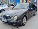 Mercedes E 220-4