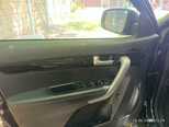 Kia Sorento-8
