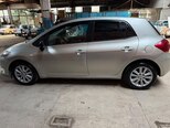 Toyota Auris-5