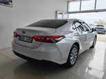 Toyota Camry-6